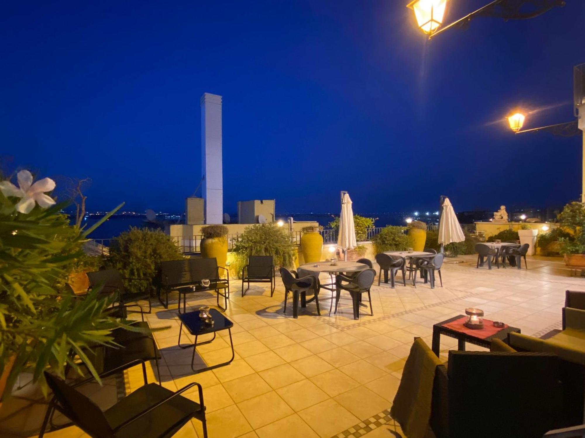 Hotel Akropolis - Museum Hotel Taranto Exterior photo